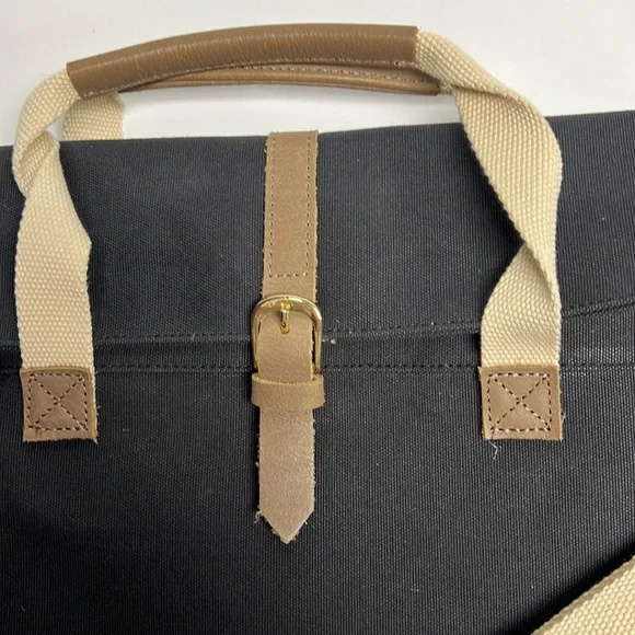 Carrying  Case by Esperos Adjustable Stap With Lap Top Padding/Compartments - Picture 3 of 12